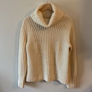 Banana Republic Mixed-Stitch Turtleneck Sweater Cocoon Ivory Size Medium